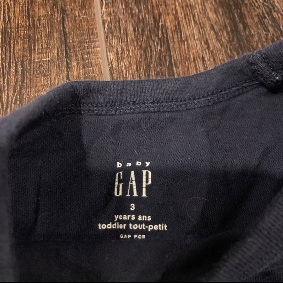 Baby GAP Dinosaur Shirts. Toddler shirts size 3T. - Picture 6 of 6